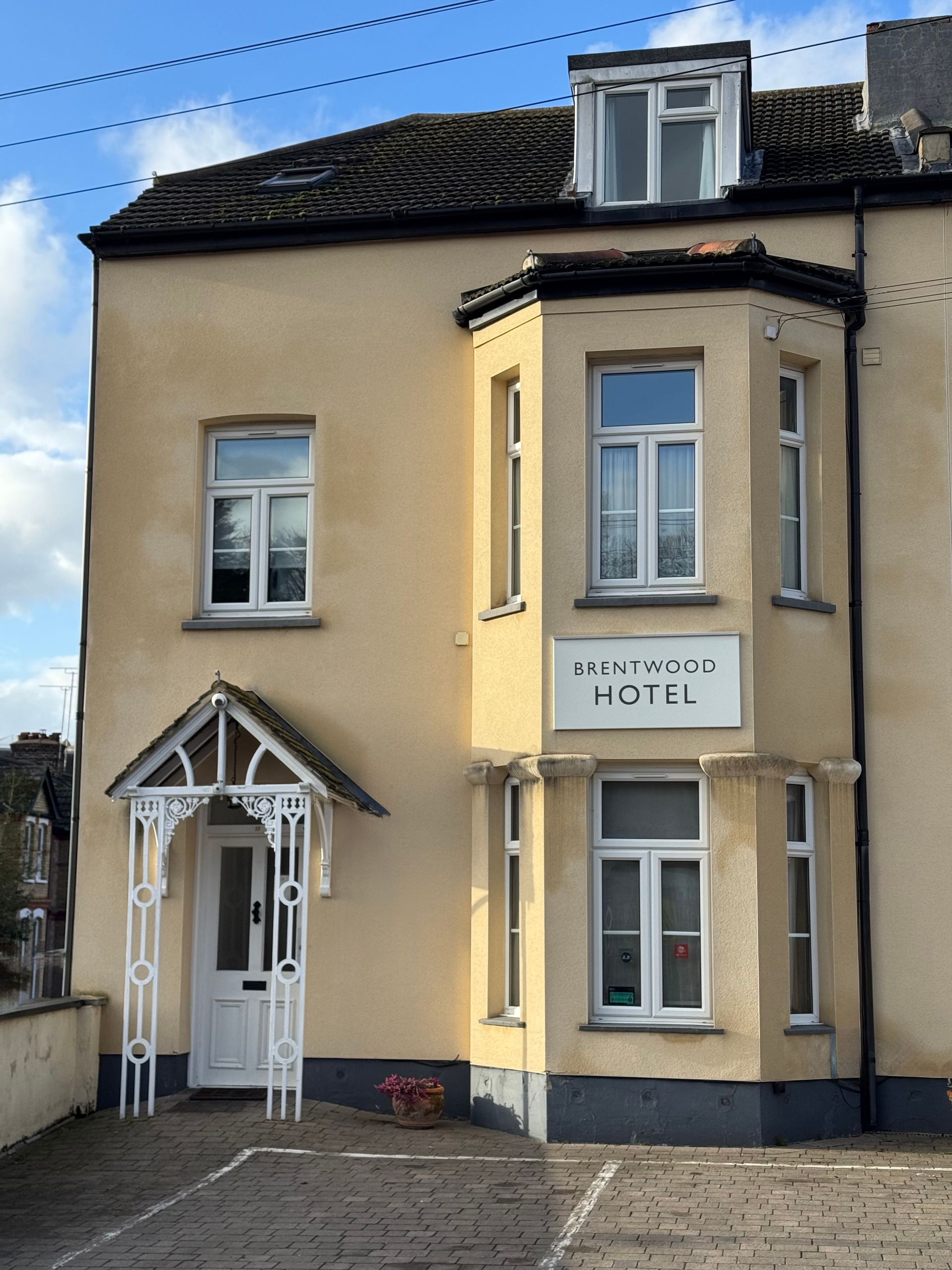 Brentwood Guest House