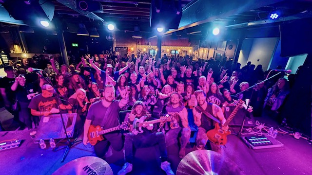 Whittles Oldham Live Music Venue