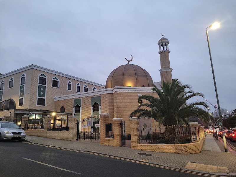 London Islamic Cultural Society and Mosque