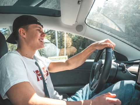 Pass Automatically Driving School